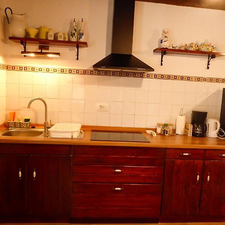 Casa Istriana Nona Pina Villa Kaštelir Buitenkant foto