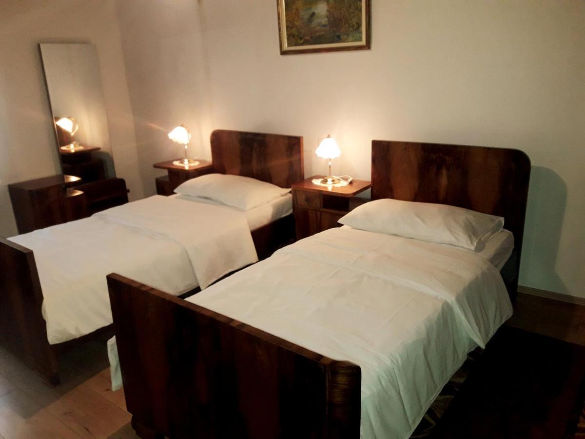 Casa Istriana Nona Pina Villa Kaštelir Buitenkant foto
