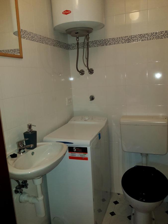 Casa Istriana Nona Pina Villa Kaštelir Buitenkant foto