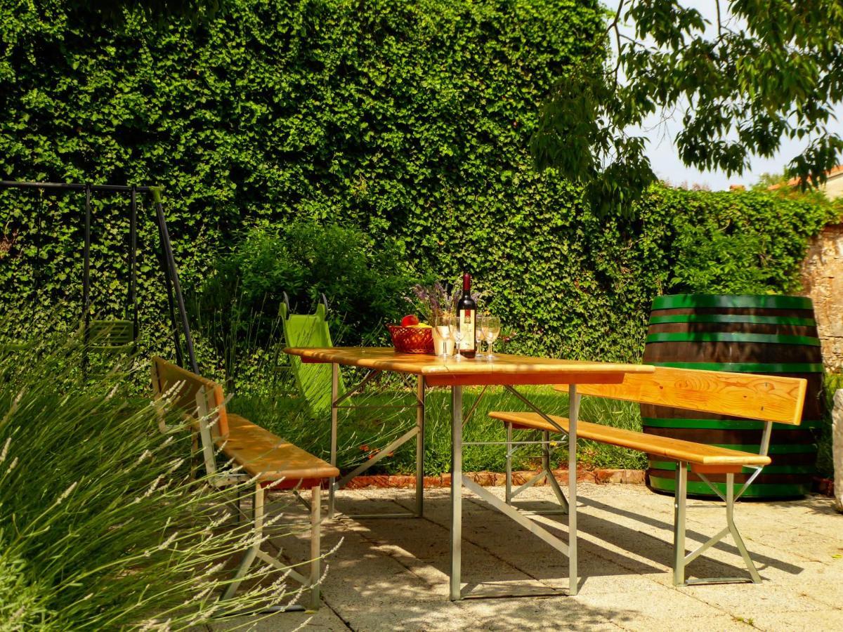 Casa Istriana Nona Pina Villa Kaštelir Buitenkant foto